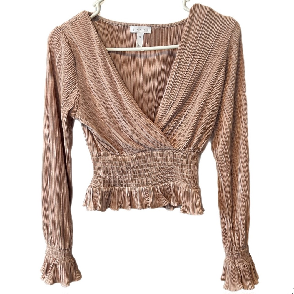 Leith Tan Pleated Women's Top